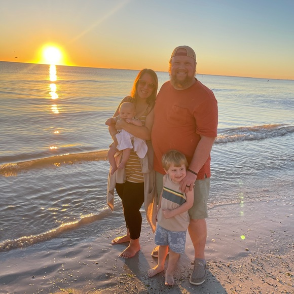 Meet your Posher, Rachel - Picture 2 of 6